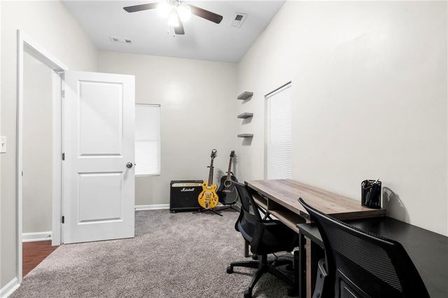 1120 Splitlog Avenue, Kansas City, KS 66102