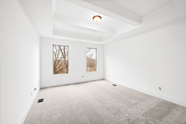 701 Harpeth Knoll Ct, Nashville, TN 37221