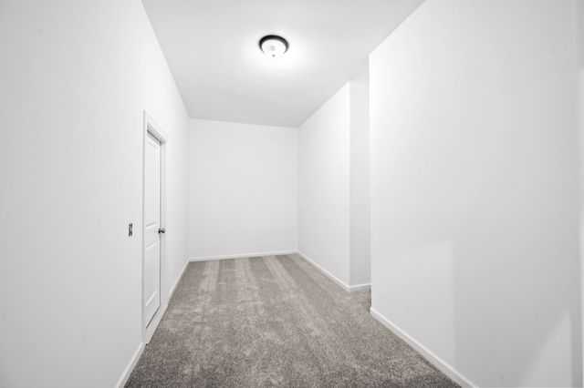 701 Harpeth Knoll Ct, Nashville, TN 37221