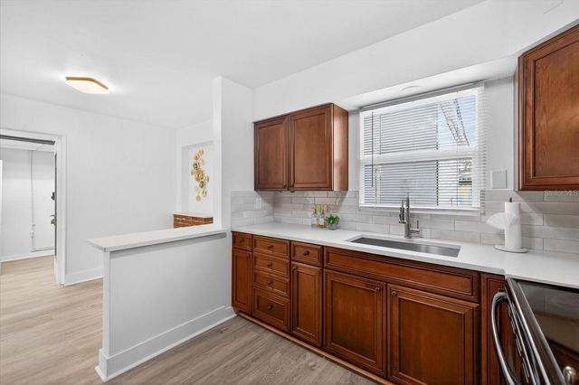 8391 54TH STREET N, Pinellas Park, FL 33781