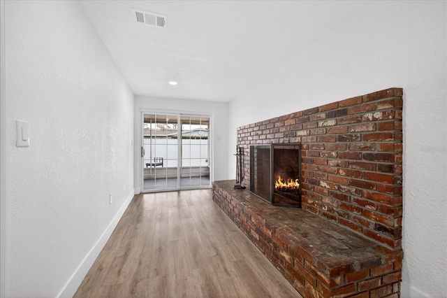 8391 54TH STREET N, Pinellas Park, FL 33781