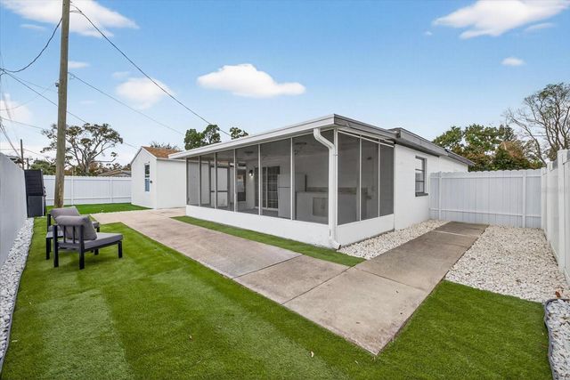 8391 54TH STREET N, Pinellas Park, FL 33781