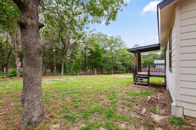 118 Camino De Agua, Elgin, TX 78621