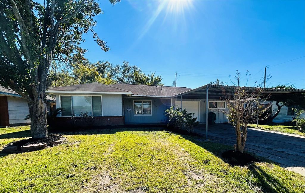 1504 Greenbriar Avenue, Pasadena, TX 77502