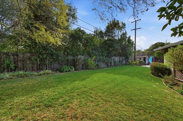 1687 Dalehurst Avenue, Los Altos, CA 94024