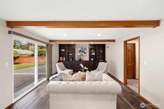 1436 Evergreen Place, Fircrest, WA 98466