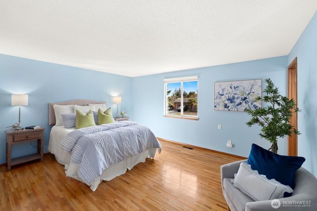 1436 Evergreen Place, Fircrest, WA 98466