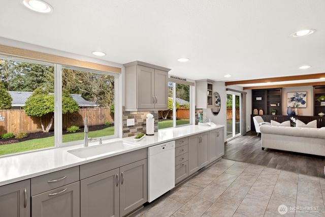 1436 Evergreen Place, Fircrest, WA 98466