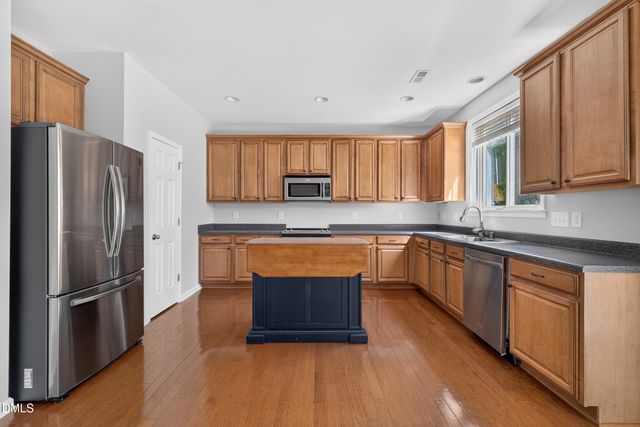 402 Otter Cliff Way, Cary, NC 27519