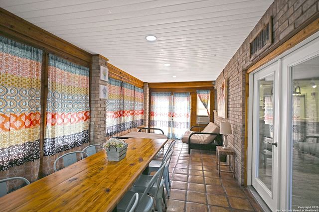 1683 KUEHLER AVE, New Braunfels, TX 78130