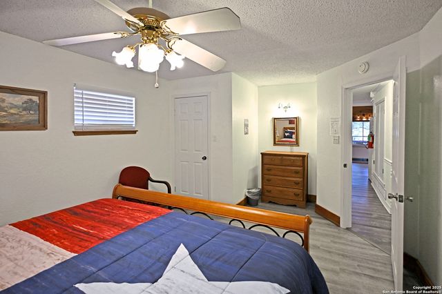 1683 KUEHLER AVE, New Braunfels, TX 78130