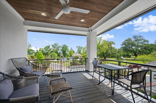 7313 Willow Grove Blvd, Baton Rouge, LA 70810