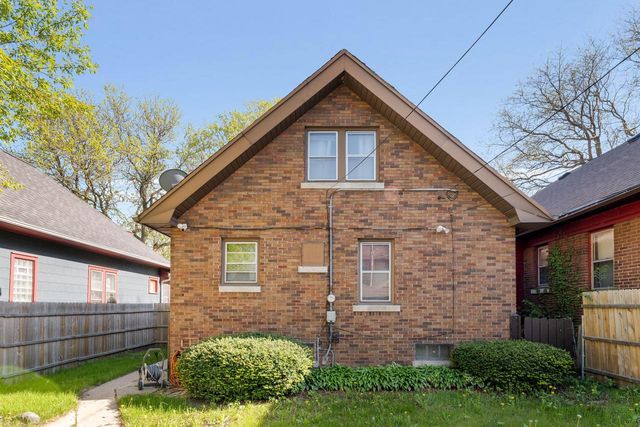 1128 Capitol DRIVE, Milwaukee, WI 53206