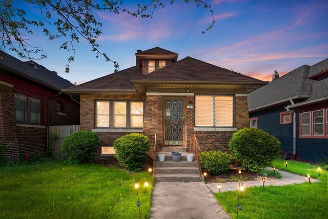 1128 Capitol DRIVE, Milwaukee, WI 53206