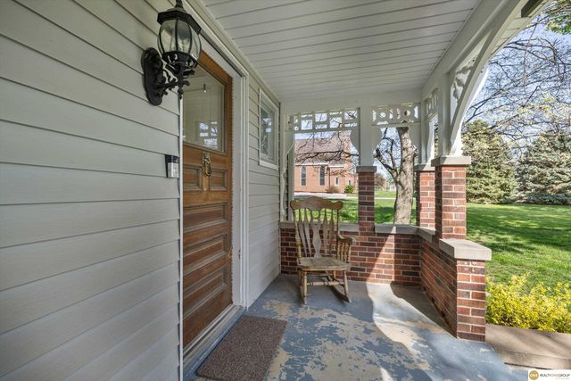 516 W Angus Street, Gretna, NE 68028