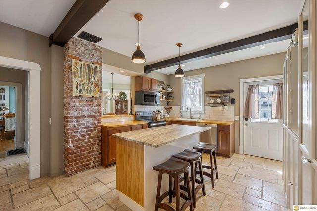 516 W Angus Street, Gretna, NE 68028