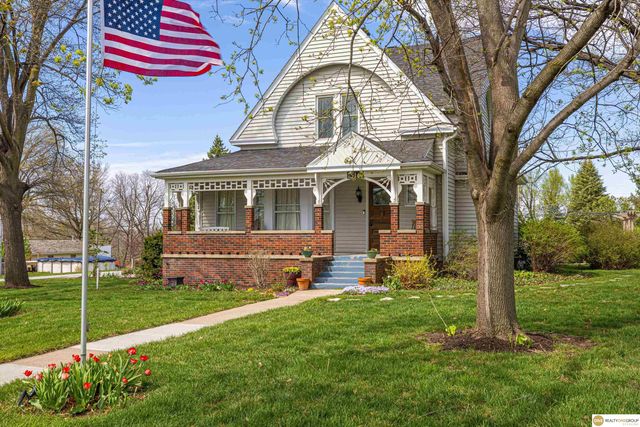 516 W Angus Street, Gretna, NE 68028