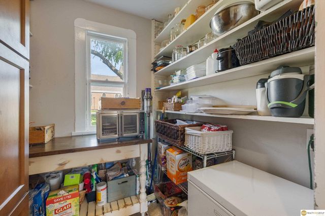 516 W Angus Street, Gretna, NE 68028