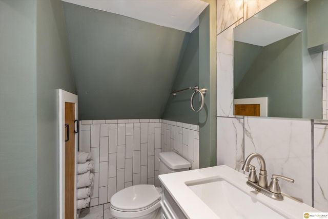 516 W Angus Street, Gretna, NE 68028