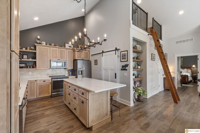 516 W Angus Street, Gretna, NE 68028