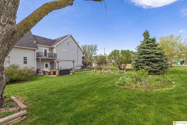 516 W Angus Street, Gretna, NE 68028