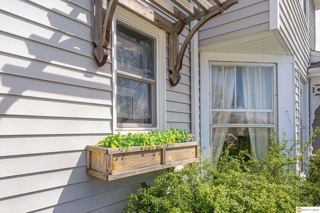 516 W Angus Street, Gretna, NE 68028