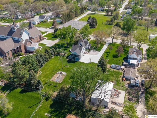 516 W Angus Street, Gretna, NE 68028