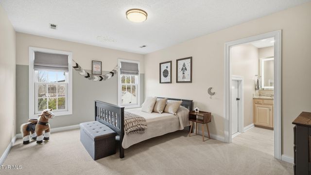 1000 Huntington Court, Kingsport, TN 37660