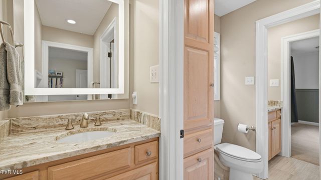 1000 Huntington Court, Kingsport, TN 37660