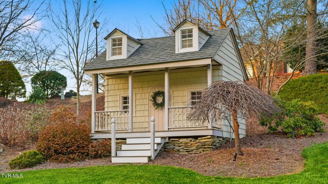 1000 Huntington Court, Kingsport, TN 37660