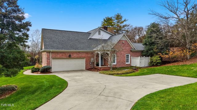 1000 Huntington Court, Kingsport, TN 37660