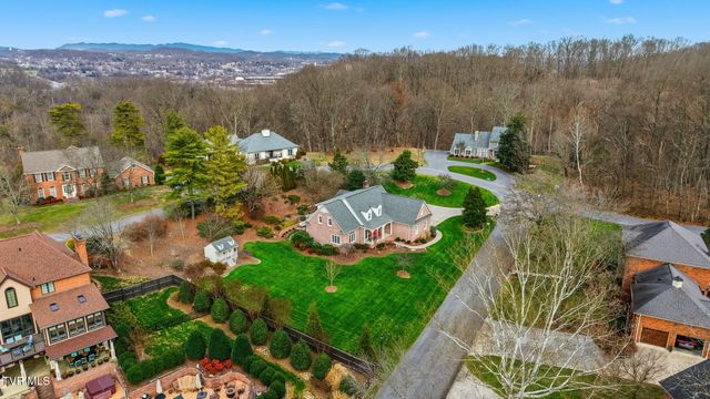 1000 Huntington Court, Kingsport, TN 37660