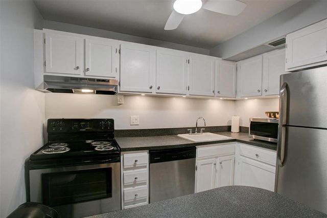 3740 INVERRARY Drive 3I, Lauderhill, FL 33319