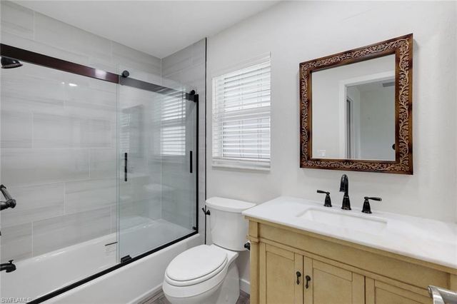 1202 SE 14th TER, Cape Coral, FL 33990