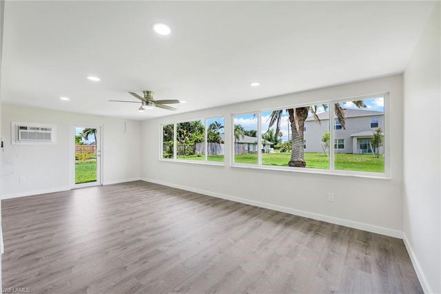 1202 SE 14th TER, Cape Coral, FL 33990