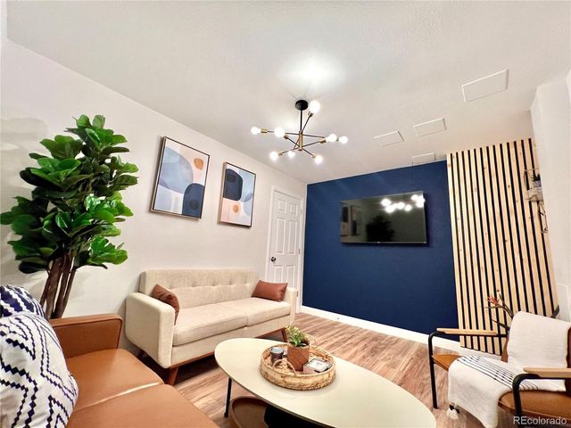 11809 E Harvard Ave, Aurora, CO 80014