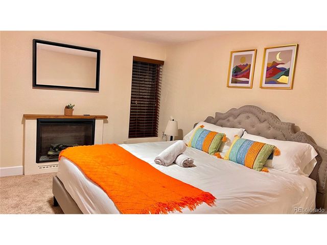 11809 E Harvard Ave, Aurora, CO 80014