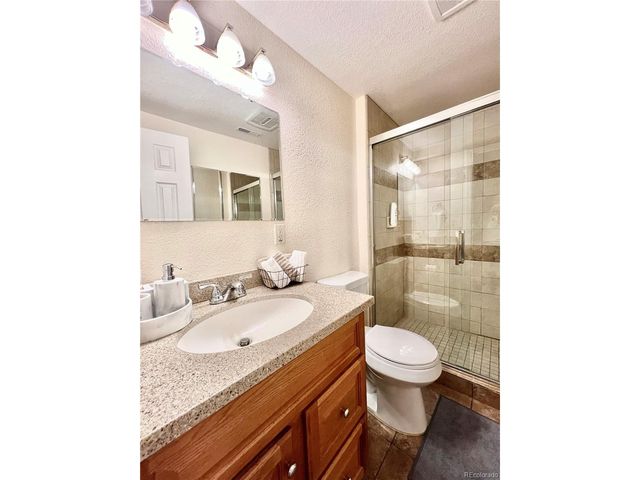 11809 E Harvard Ave, Aurora, CO 80014