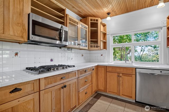 8701 NE Sorenson Road, La Center, WA 98629