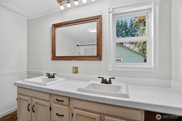 8701 NE Sorenson Road, La Center, WA 98629