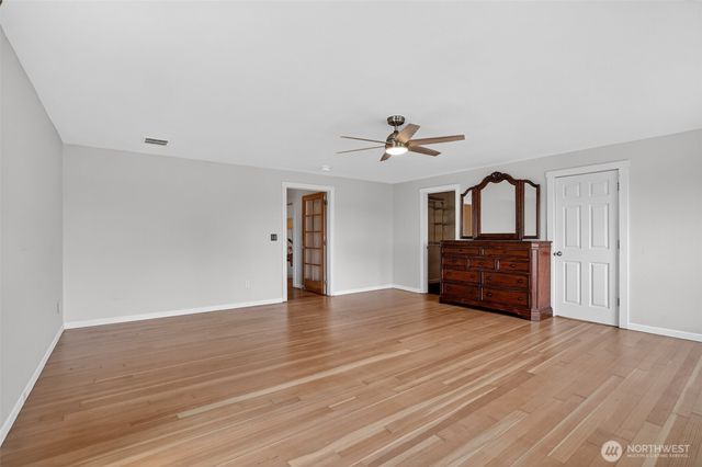 8701 NE Sorenson Road, La Center, WA 98629