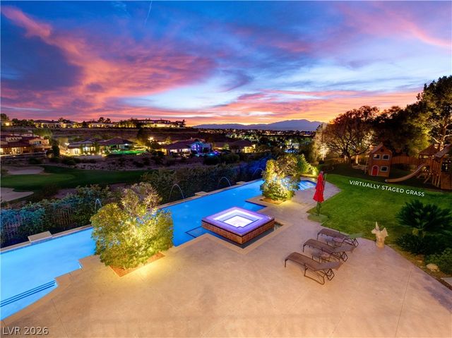 47 Club Vista Drive, Henderson, NV 89052