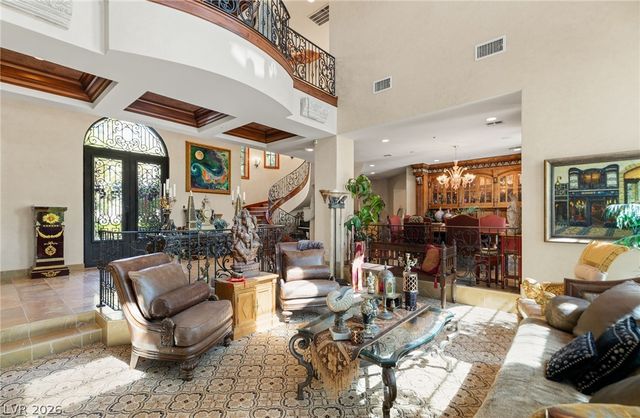 47 Club Vista Drive, Henderson, NV 89052