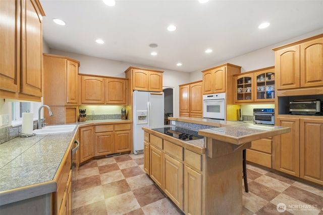 7311 NE 317th Place, Camas, WA 98607