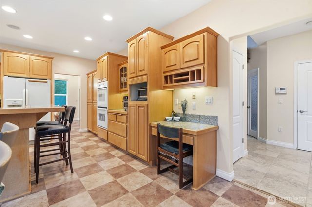 7311 NE 317th Place, Camas, WA 98607