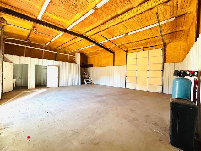 2925 Dove Lane, Denver City, TX 79323