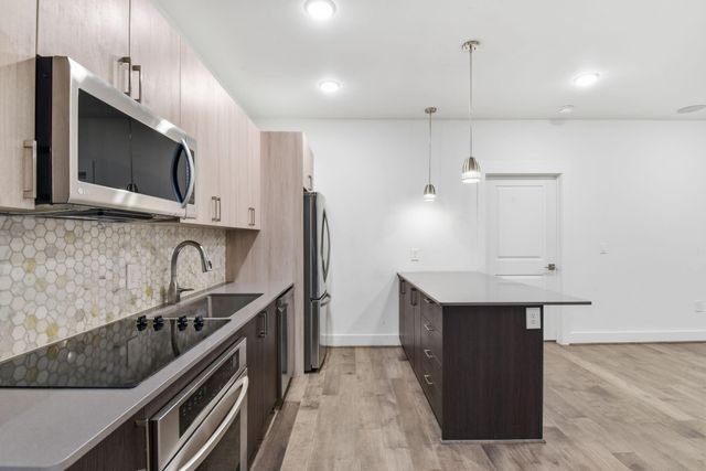 4819 Caroline Street 109, Houston, TX 77004