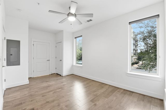 4819 Caroline Street 109, Houston, TX 77004