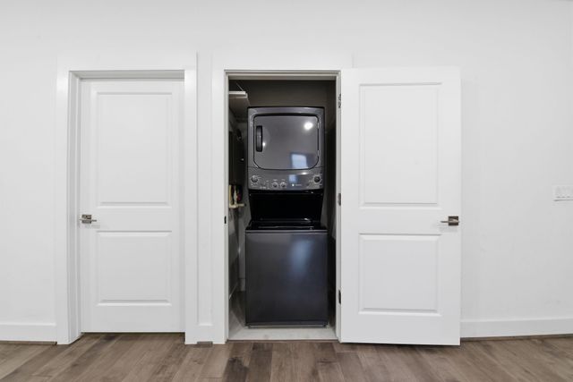 4819 Caroline Street 109, Houston, TX 77004