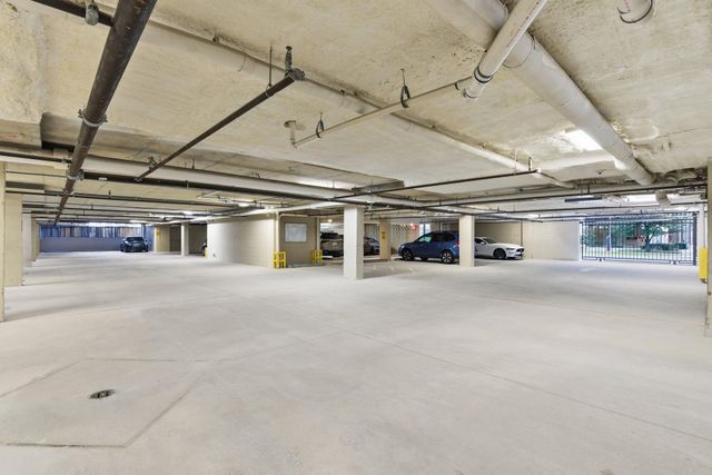 4819 Caroline Street 109, Houston, TX 77004